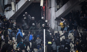 Ο Ολυμπιακός κατέθεσε βίντεο και φωτογραφίες για τα επεισόδια στα Γιάννενα