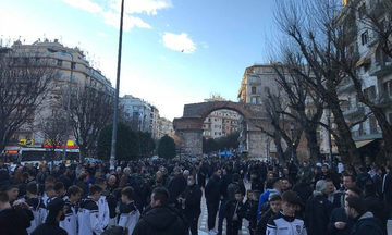 Tο συλλαλητήριο των οπαδών του ΠΑΟΚ στην Καμάρα (vid)