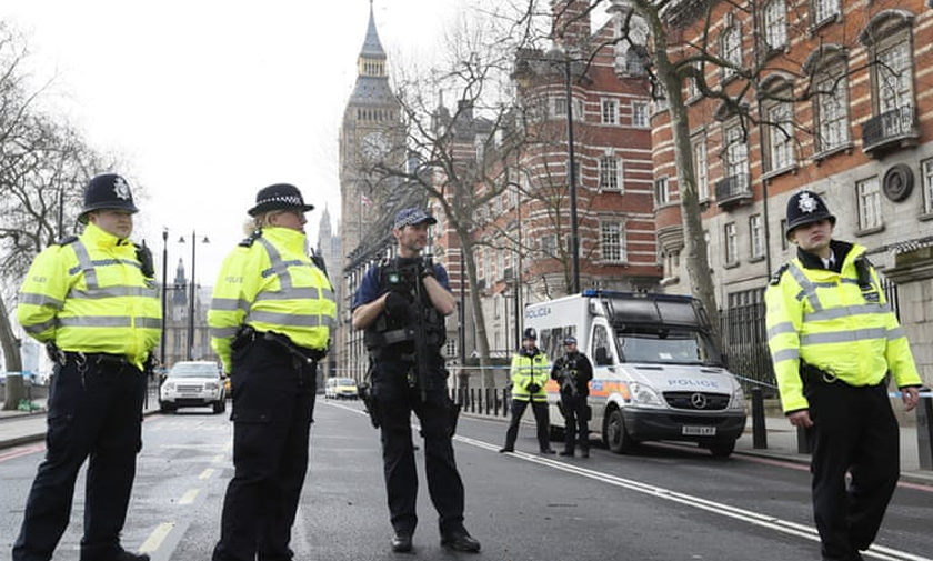 Τρίτο περιστατικό με ύποπτο πακέτο στο βρετανικό κοινοβούλιο