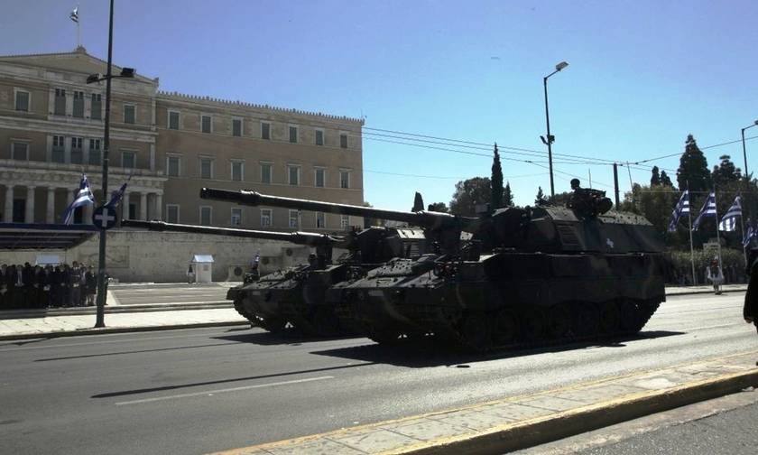 Live η στρατιωτική παρέλαση της Αθήνας