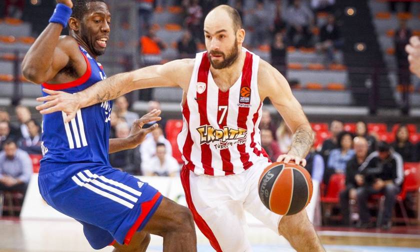 Κάντε στην άκρη: ο Σπανούλης επέστρεψε!