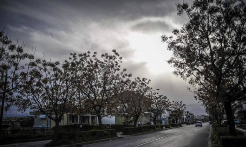 Επιδείνωση με συννεφιά, καταιγίδες και σκόνη