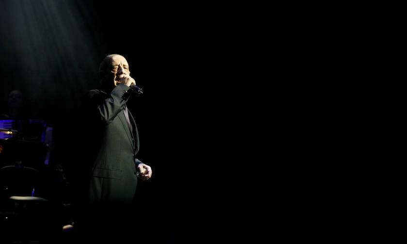 Ωραίος σαν θρύλος