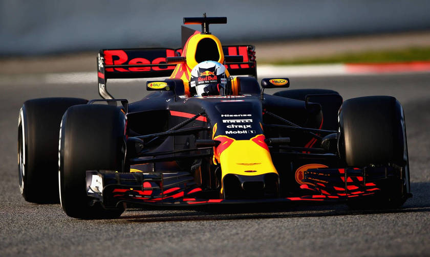 Ζέστανε τις μηχανές του ο Ρικιάρντο