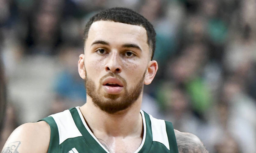 Αποθέωση Τζέιμς για Σφαιρόπουλο