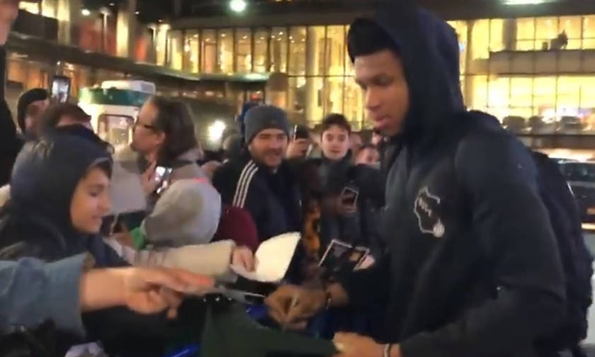 Αποθέωση για Αντετοκούνμπο στη Νέα Υόρκη