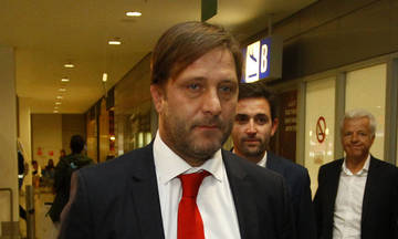 Σηκώνει μανίκια ο Μαρτίνς