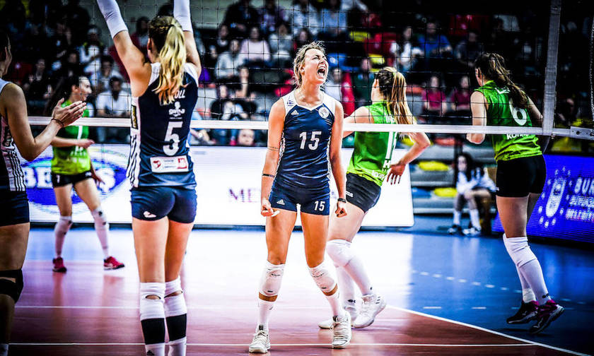 Υποδοχή και αποθέωση στο Ρέντη