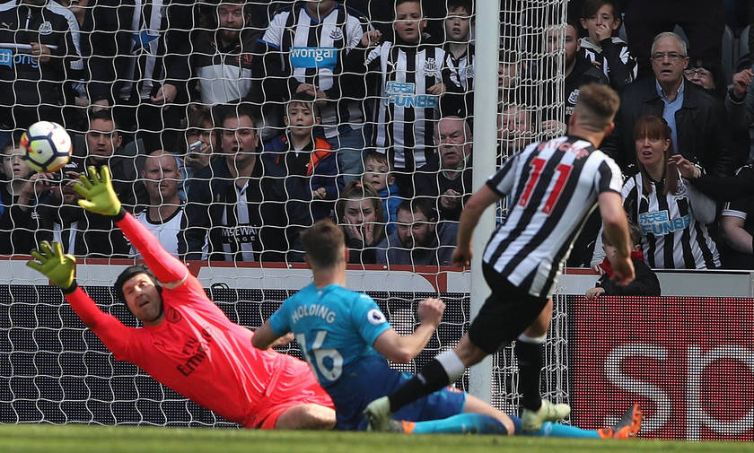 Νιουκάστλ για φίλημα κέρδισε με ανατροπή την Άρσεναλ