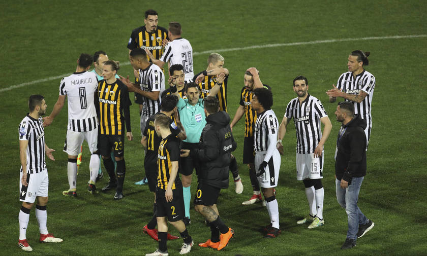 ΑΕΚ: Φέρτε και τον Κομίνη