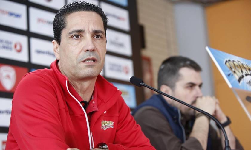 Σφαιρόπουλος: "Ο Γιασικεβίτσιους χρησιμοποιεί... παλιά κόλπα"