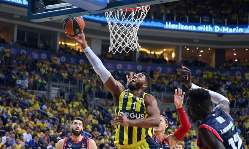 Έκανε το 1-0 η Φενέρ 