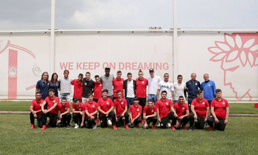 Μαζί στη ζωή, μαζί στον Ολυμπιακό! (vid)