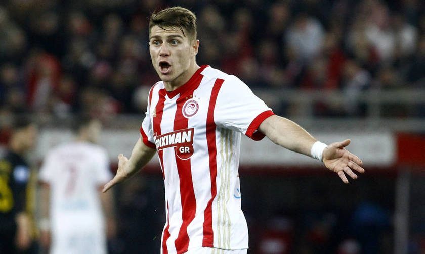 Έβγαλε τον ώμο του ο Κούτρης