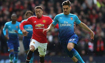 Αποθέωση Μαυροπάνου στην Premier League