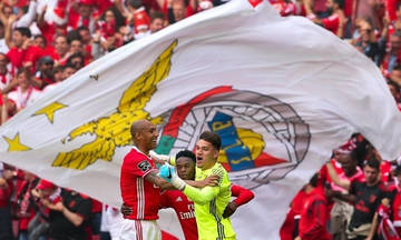 Στο Champions League η Μπενφίκα!