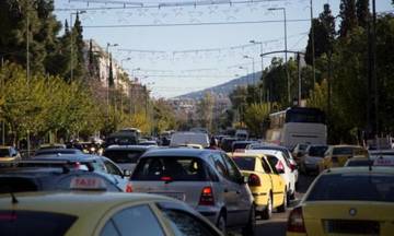 Χάος στους δρόμους της Αθήνας λόγω της απεργίας στα ΜΜΜ (live - χάρτης) 