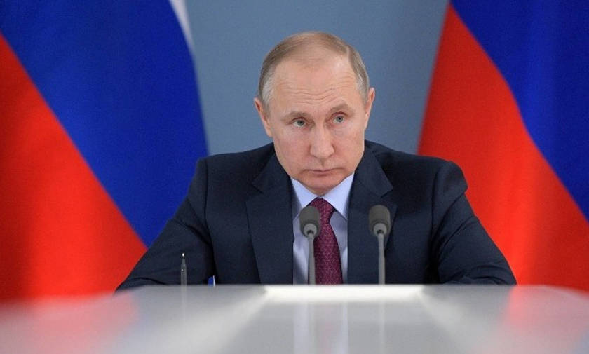 Ο Πούτιν κάλεσε στο Κρεμλίνο την εθνική Ρωσίας