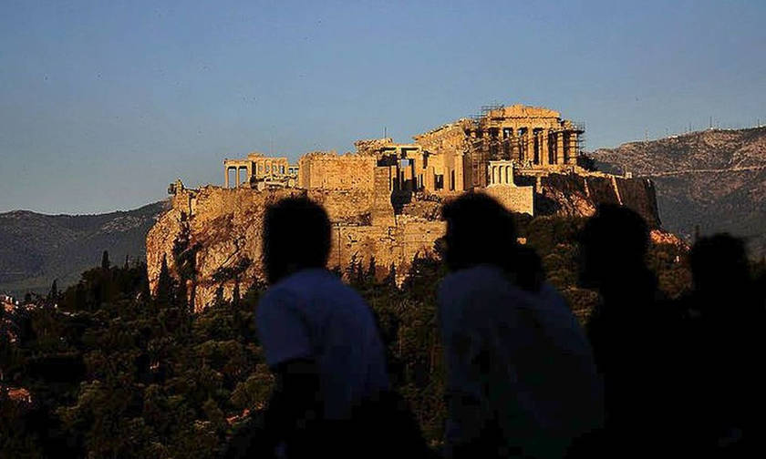 Μνημόνια: Η είσοδος στο Καστελόριζο, η έξοδος στην Πνύκα