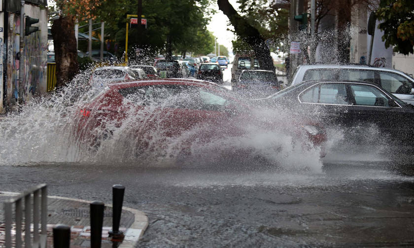 «Μείνετε σπίτια σας» - Έκκληση της Γενικής Γραμματείας Πολιτικής Προστασίας (pic)