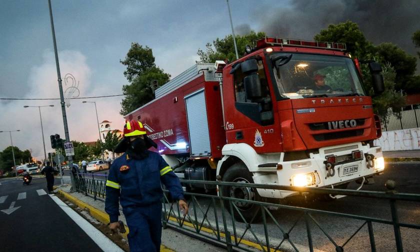 Συναγερμός στην Πυροσβεστική! Φωτιά στο Σέσι Γραμματικού στον Μαραθώνα