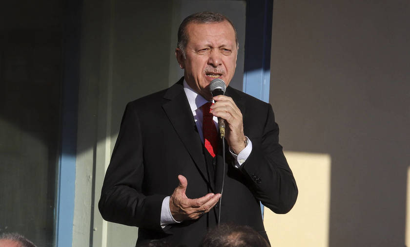 Ερντογάν: «Μπήκαμε στην Κύπρο για να αποτρέψουμε τη σφαγή Τούρκων»