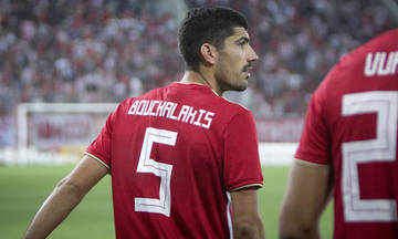 Αποθέωση Μπουχαλάκη από τους οπαδούς της... Νότιγχαμ (pics)