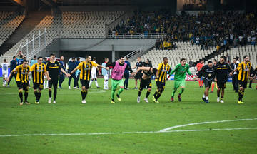 Μπάρκας: "Έχουμε περάσει σίγουρα" - Η αντίδραση των παικτών της ΑΕΚ για την κλήρωση