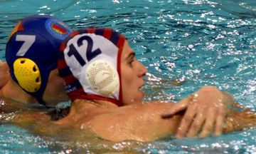 Άνετα η Βερόνα, καρέ τερμάτων για Παπαναστασίου 