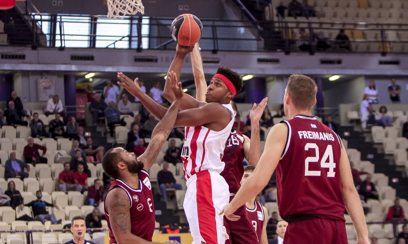 Oλυμπιακός-Ήφαιστος 83-46: Παράσταση για ένα ρόλο