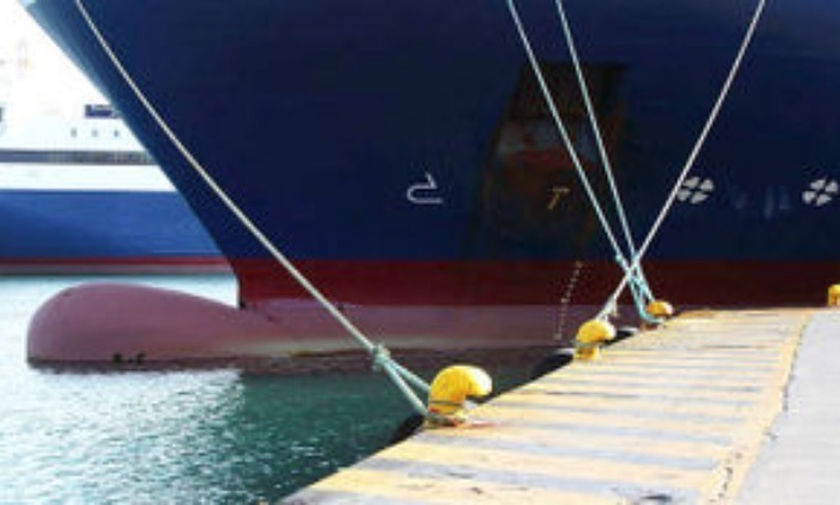 Πρόσκρουση φορτηγού πλοίου σε βραχονησίδα ανατολικά της Μονεμβασιάς