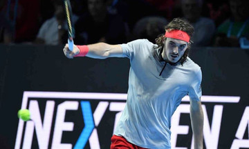 Ο Tσιτσιπάς πάτησε πόδι στα ημιτελικά του Next Gen ATP Finals (vid)