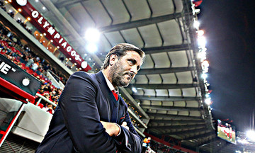 Η επιστροφή στον Ρέντη- Η στάση του Μαρτίνς