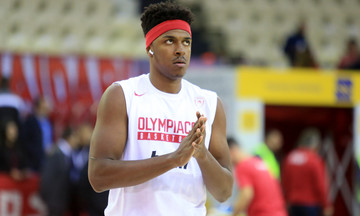 In your face κάρφωμα από τον ΛεΝτέι στον Θανάση Αντετοκούνμπο (vid)