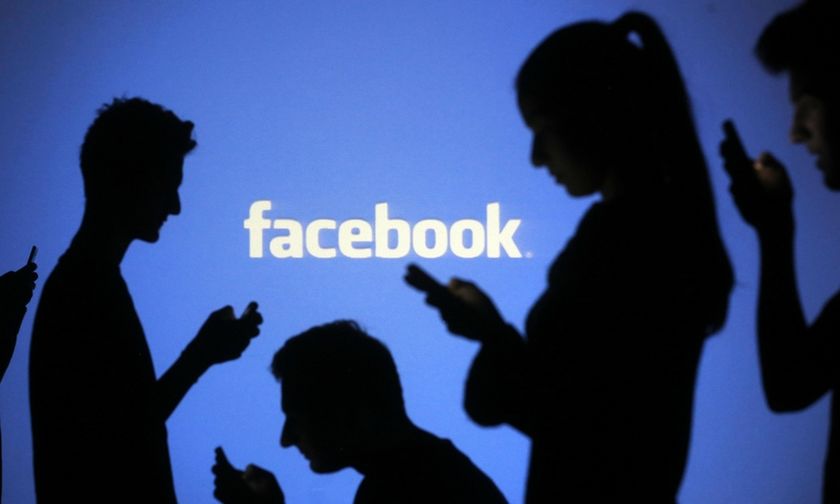 Πολλά προβλήματα: Tι συμβαίνει με το facebook