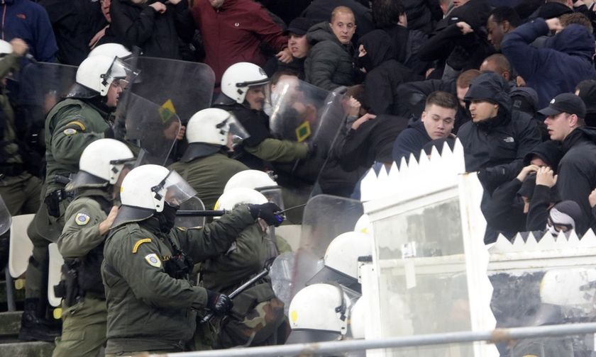 «Ήμασταν σαν αρουραίοι στο ΟΑΚΑ - Οπαδοί της ΑΕΚ πήγαιναν όπου ήθελαν και η αστυνομία χτυπούσε εμάς»