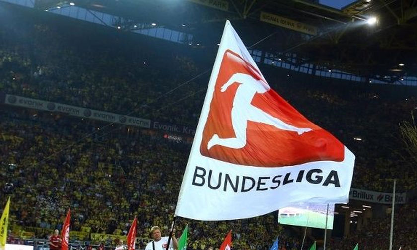 Bundesliga: Σταθερή η Ντόρτμουντ, για την ανατροπή δεδομένων η Μπάγερν