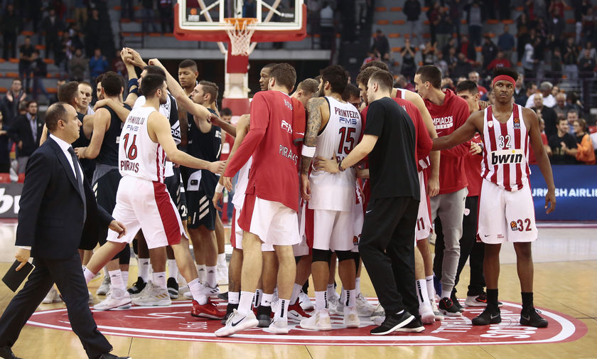 Έφτασε στο ΣΕΦ ο Ολυμπιακός (vid) 