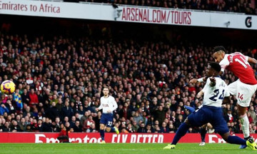 Γκολ και θέαμα στο ντέρμπι του Λονδίνου: Άρσεναλ-Τότεναμ 4-2 (vid)