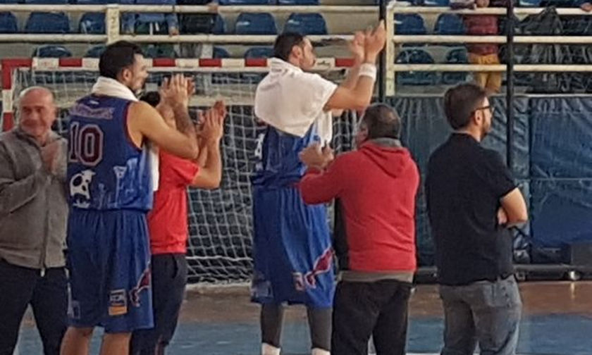 Το fair play της χρονιάς από Ασημακόπουλο και Χαρίση