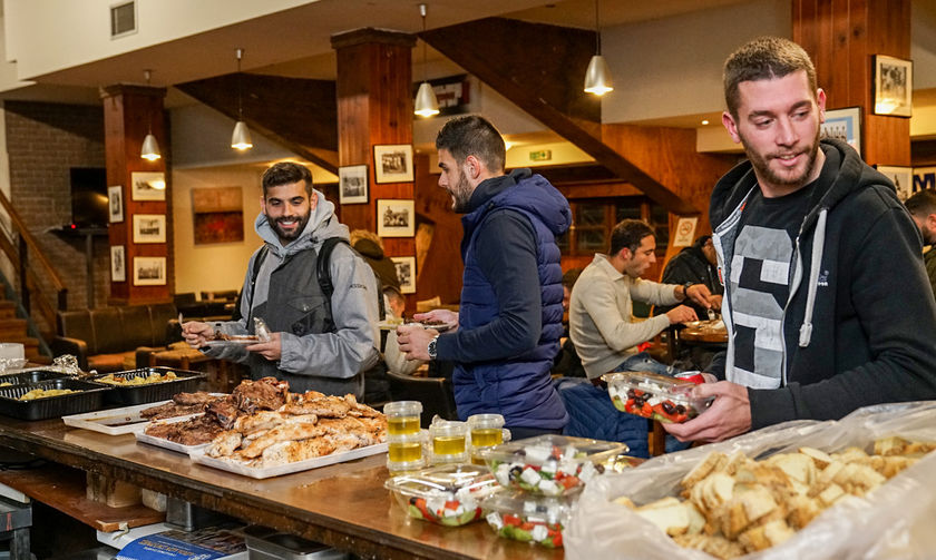 Προπόνηση και μπάρμπεκιου στη Ριζούπολη για τον Απόλλωνα Σμύρνης