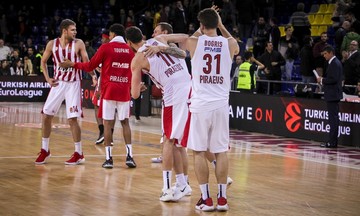 Μπαρτσελόνα-Ολυμπιακός 60-69 - Μπόγρης: «Kάναμε ακριβώς ό,τι μας ζήτησε ο Μπλατ»