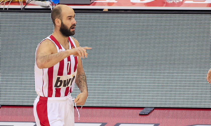 Ολυμπιακός-Γκραν Κανάρια 98-77: Δείτε το σόου του Σπανούλη (vid)