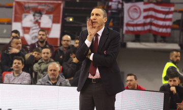 LIVE Streaming: Η συνέντευξη Τύπου του Μπλατ