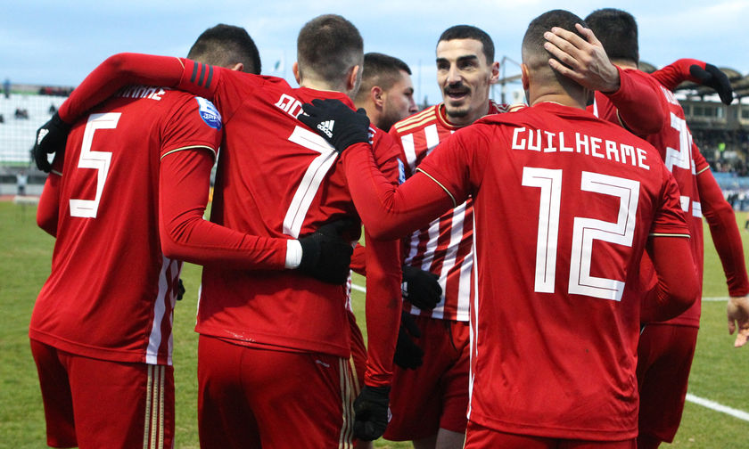 Γκολ ο Γκερέρο και ο Ολυμπιακός μπροστά με 2-0 του Λεβαδειακού (vid)