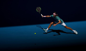 Australian Open: Ο Τσιτσιπάς απέκλεισε και τον Μπαουτίστα (3-1) και προκρίθηκε στα ημιτελικά