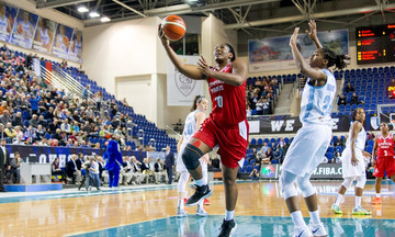 Ντιναμό Κουρσκ-Ολυμπιακός 75-58: Το πάλεψαν οι «ερυθρόλευκες»