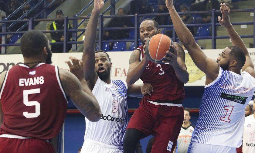 Η κακοκαιρία οδηγεί δύο ματς της Basket League σε αναβολή