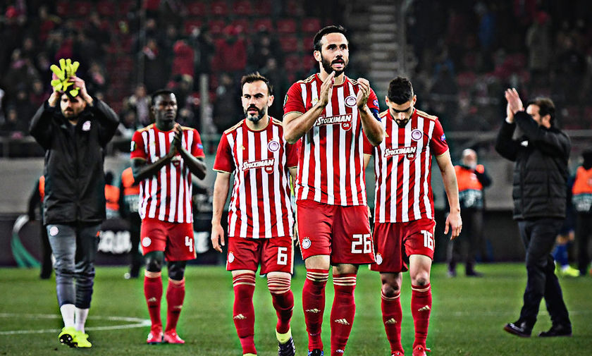 Ολυμπιακός - ΑΕΚ: Με το μαχαίρι στα δόντια, αλλά και το πιστόλι στον κρόταφο