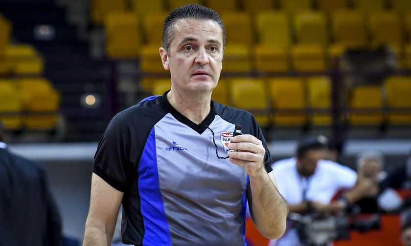 Ο Αναστόπουλος έθεσε εαυτόν εκτός Basket League